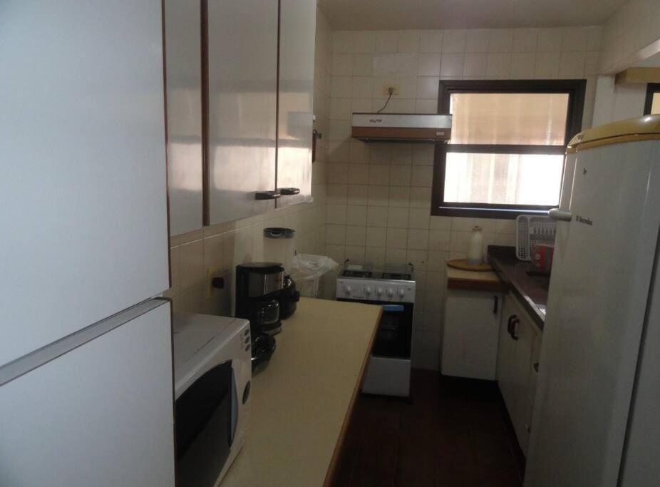 Pitangueiras Com Cadeira E Guarda-Sol Exclusivo, Limpeza Diaria, Piscina Climatizada E Wi-Fi Διαμέρισμα Γκουαρούχα Εξωτερικό φωτογραφία